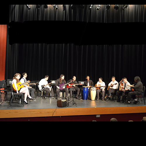 Brentwood HS Guitar Club